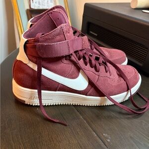 Nike Air Force 1- High-Top Sneakers